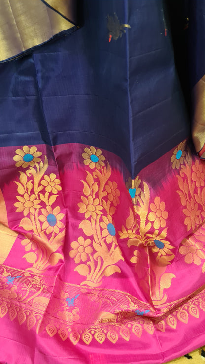 Navy Blue and Fuchsia Pink Kanchipuram Silk Saree