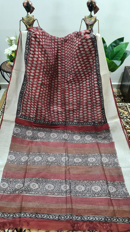 Maroon Blended Cotton Saree with Block Printed Patterns