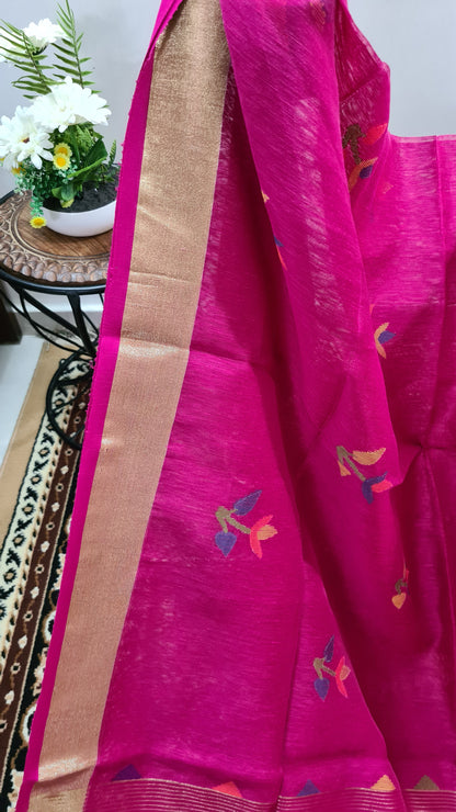 Fuchsia Pink Mill Matka Saree with Muslin Pallu