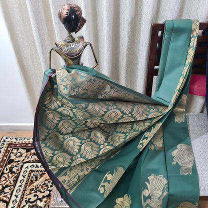 Moss Green Borderless Saree