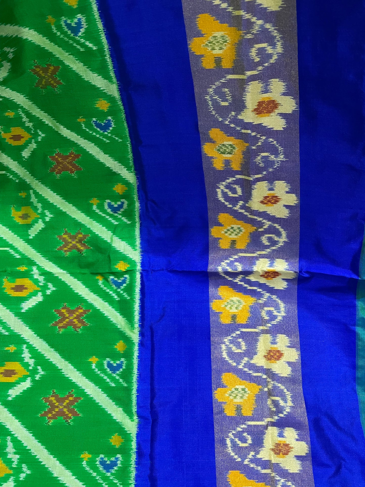 Royal Blue and Lawn Green Pochampally Silk Saree