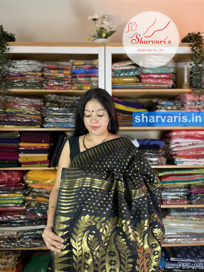 Black and Gold Thousand Buttas Saree with Paisley Patterns