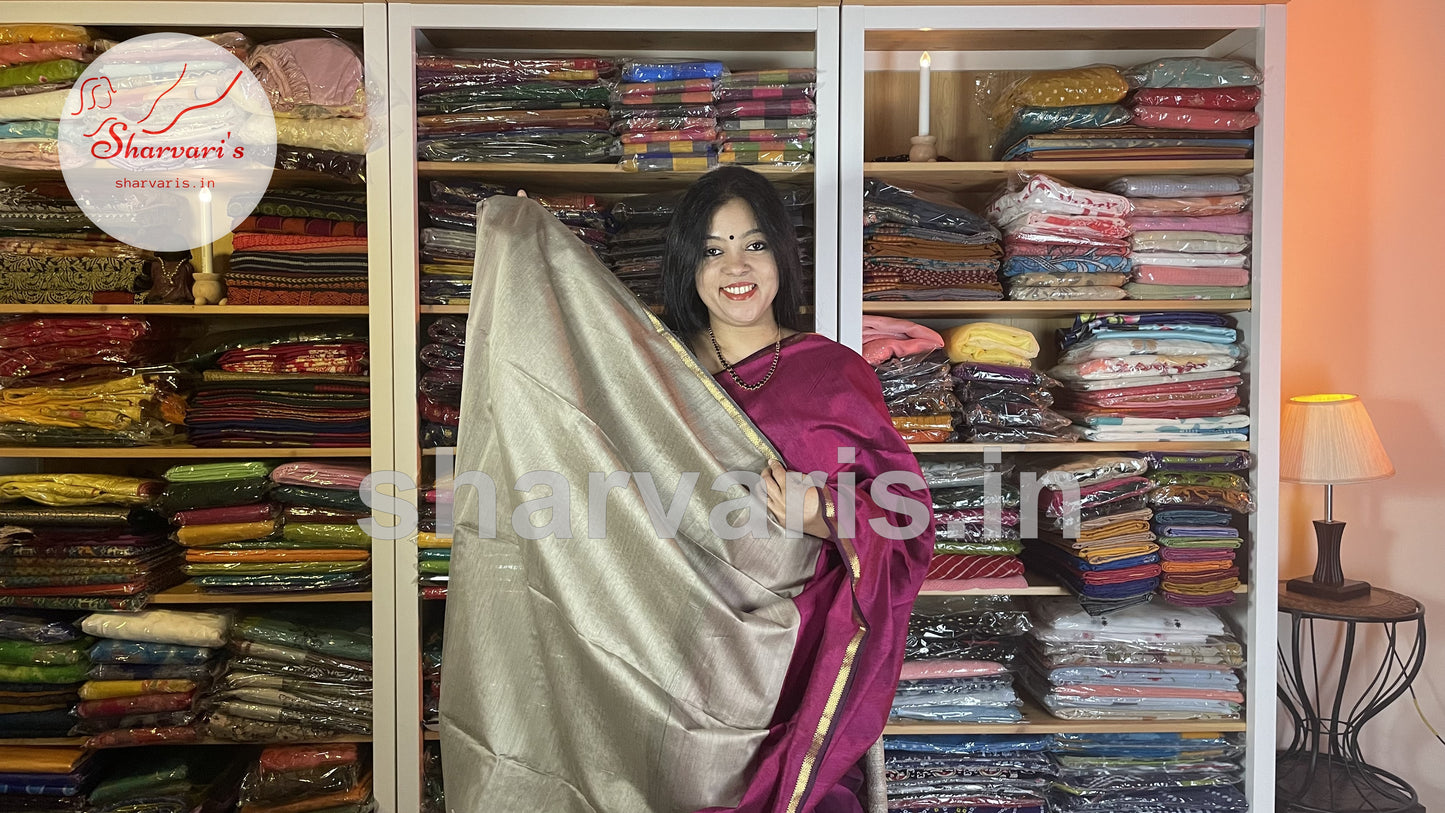 Magenta Maheshwari Silk Cotton Saree with Ghicha Pallu