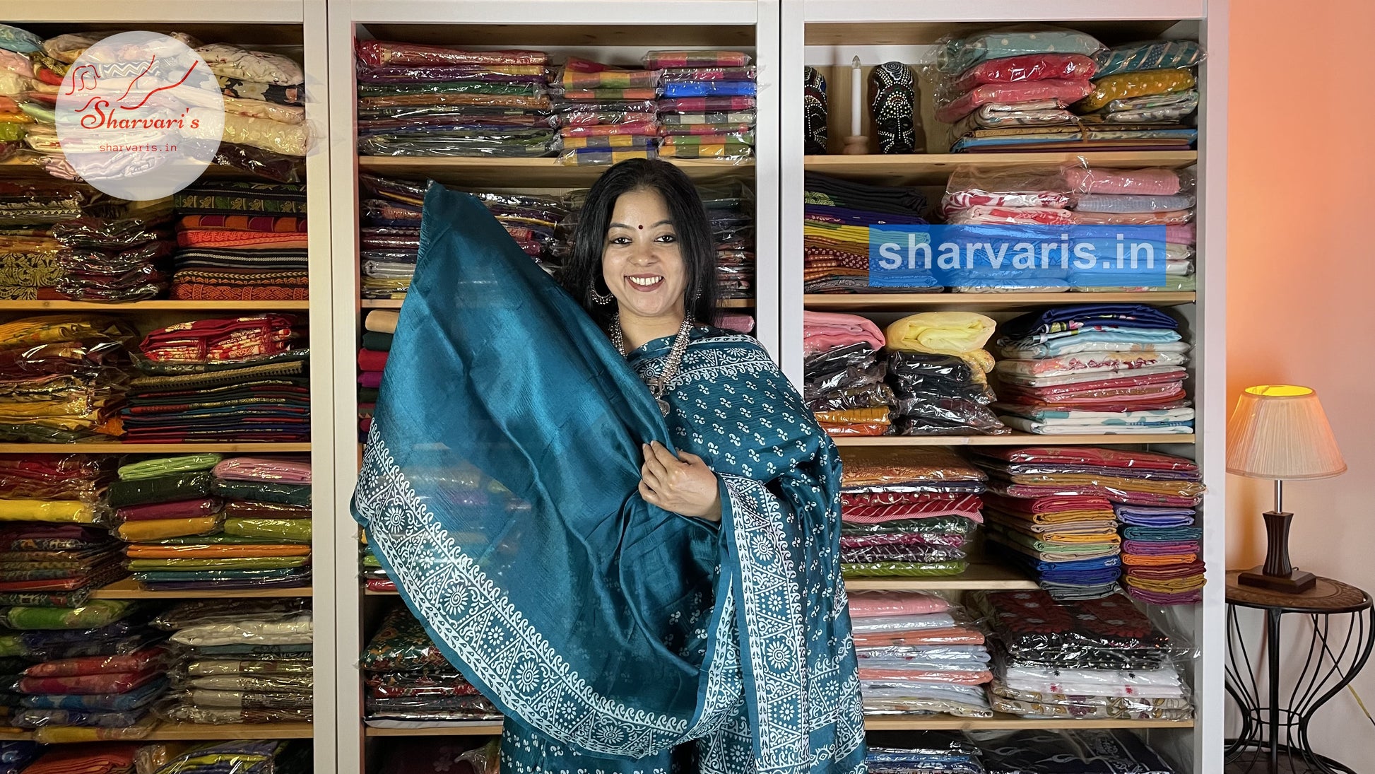 Kalyani cotton saree blue and maroon with zari woven floral buttas and –  Prashanti Sarees