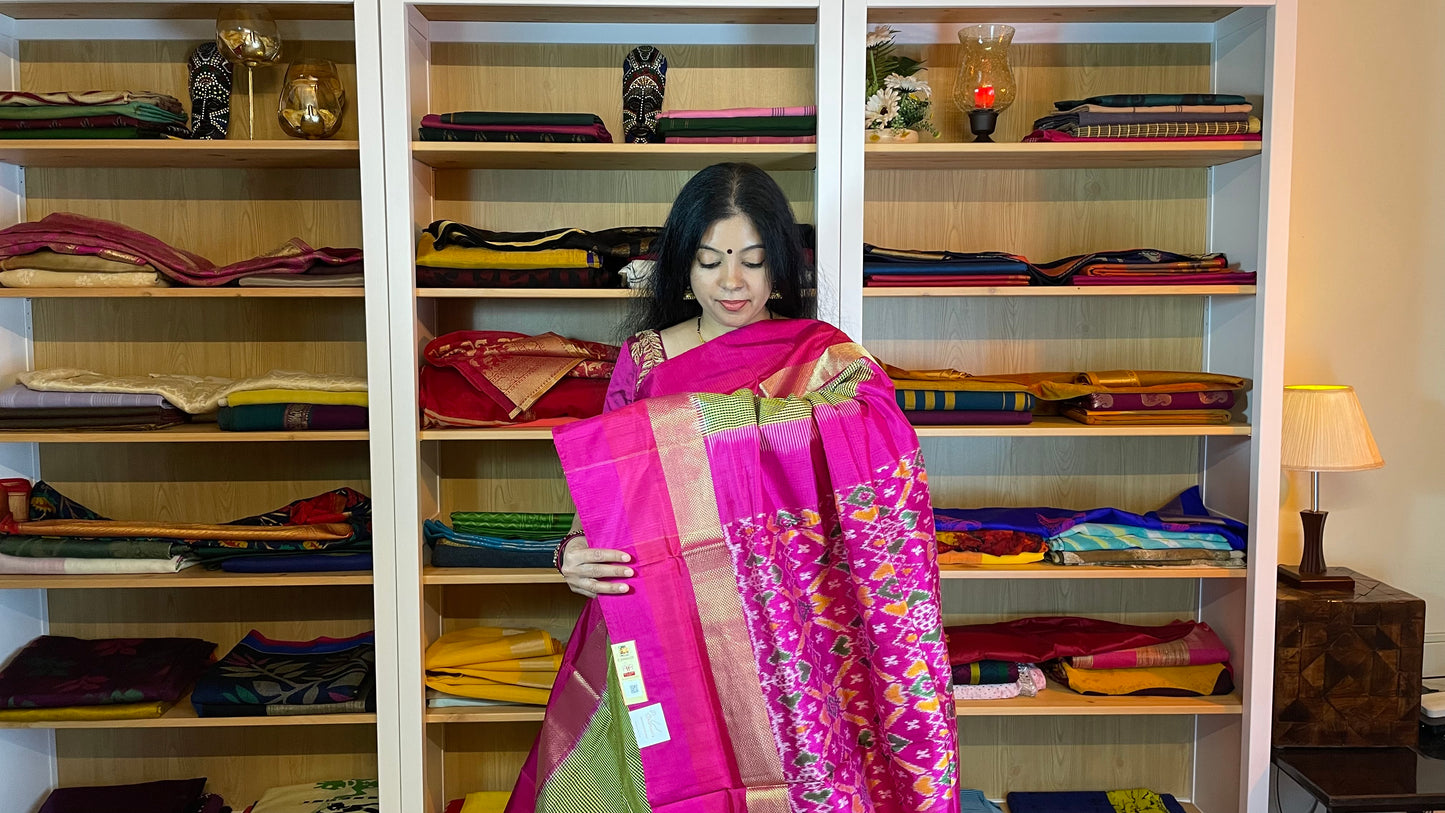 Kelly Green with Fuchsia Pink Pochampally Silk Saree