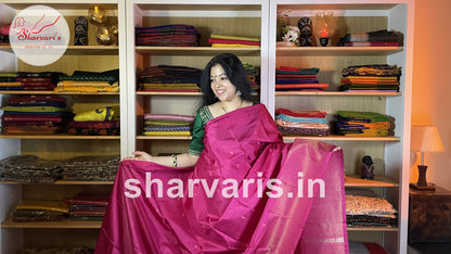 Fuchsia Pink Pure Kanchipuram Silk Saree with Gold Zari Motifs