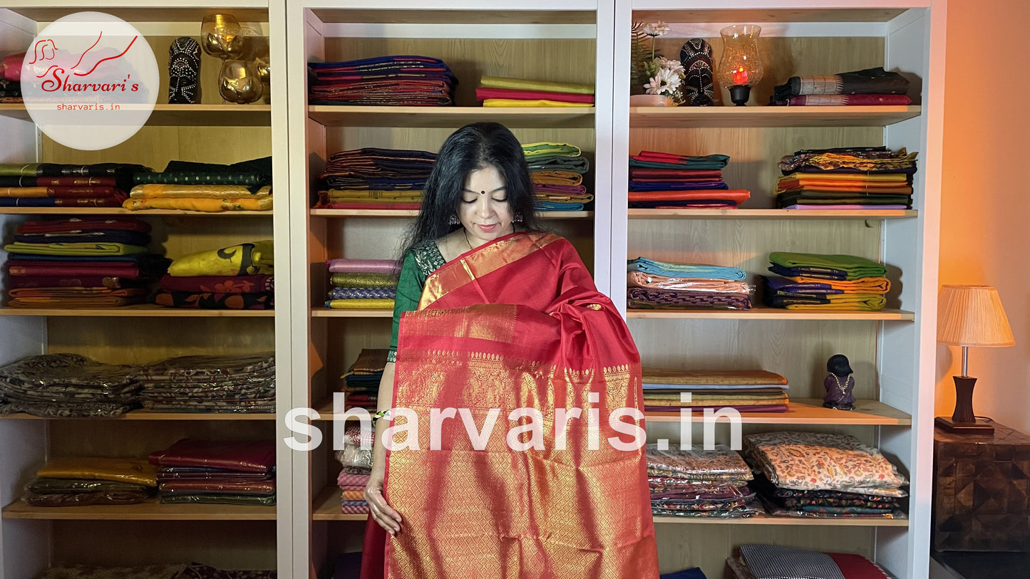 Pure Red and Gold 2 gm Zari Kanchipuram Silk Saree