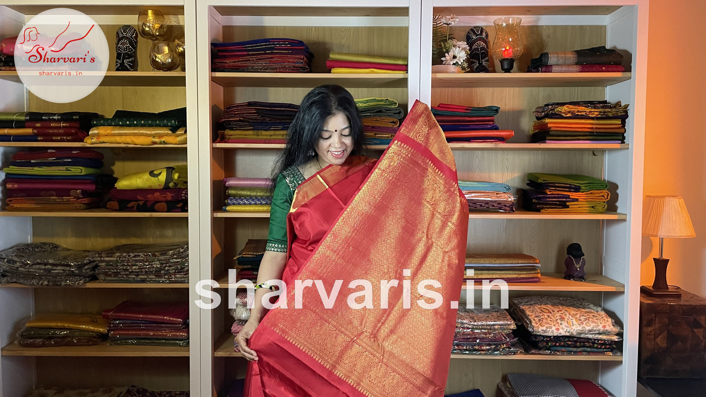 Pure Red and Gold 2 gm Zari Kanchipuram Silk Saree