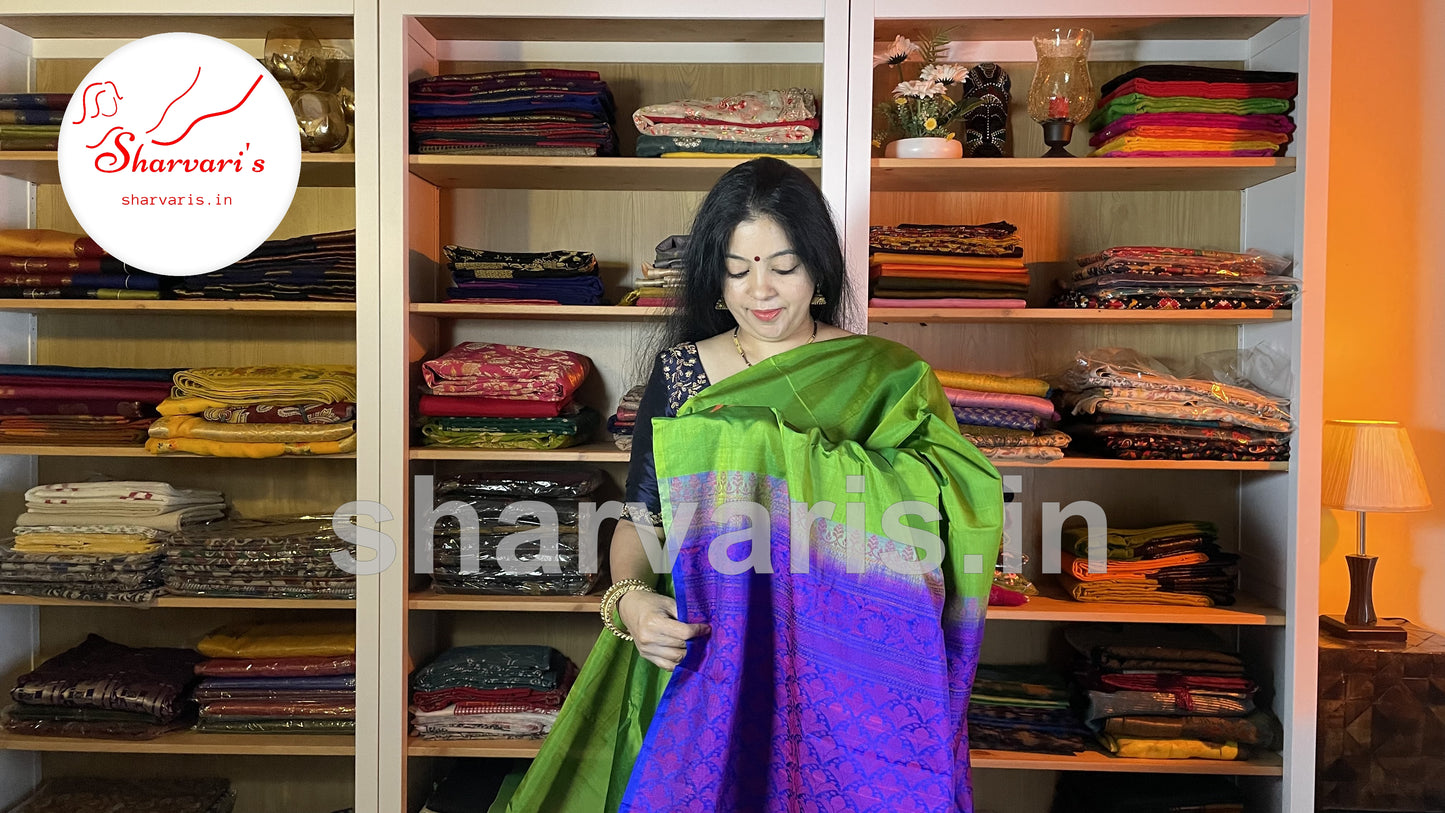 Shamrock Green Kanchipuram Silk Saree with Thread Work Motifs