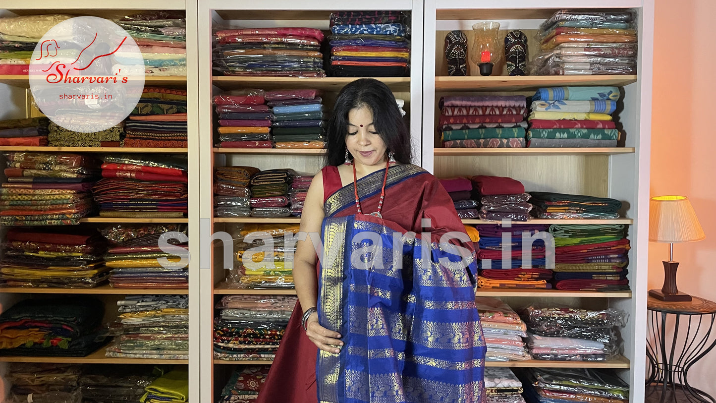 maroon and blue gadwal silk cotton saree 